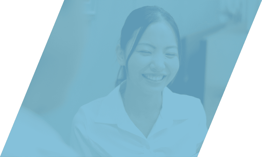 業務を行う社員