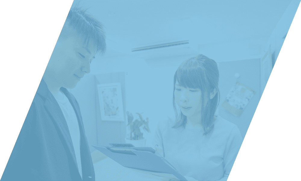 業務を行う社員